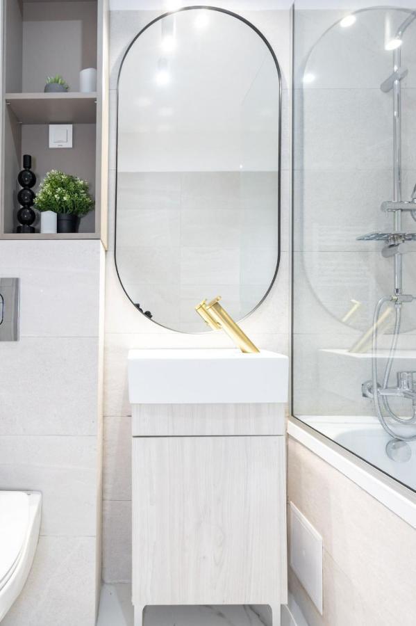 Victoria Charm Apartment Bucureşti Ngoại thất bức ảnh